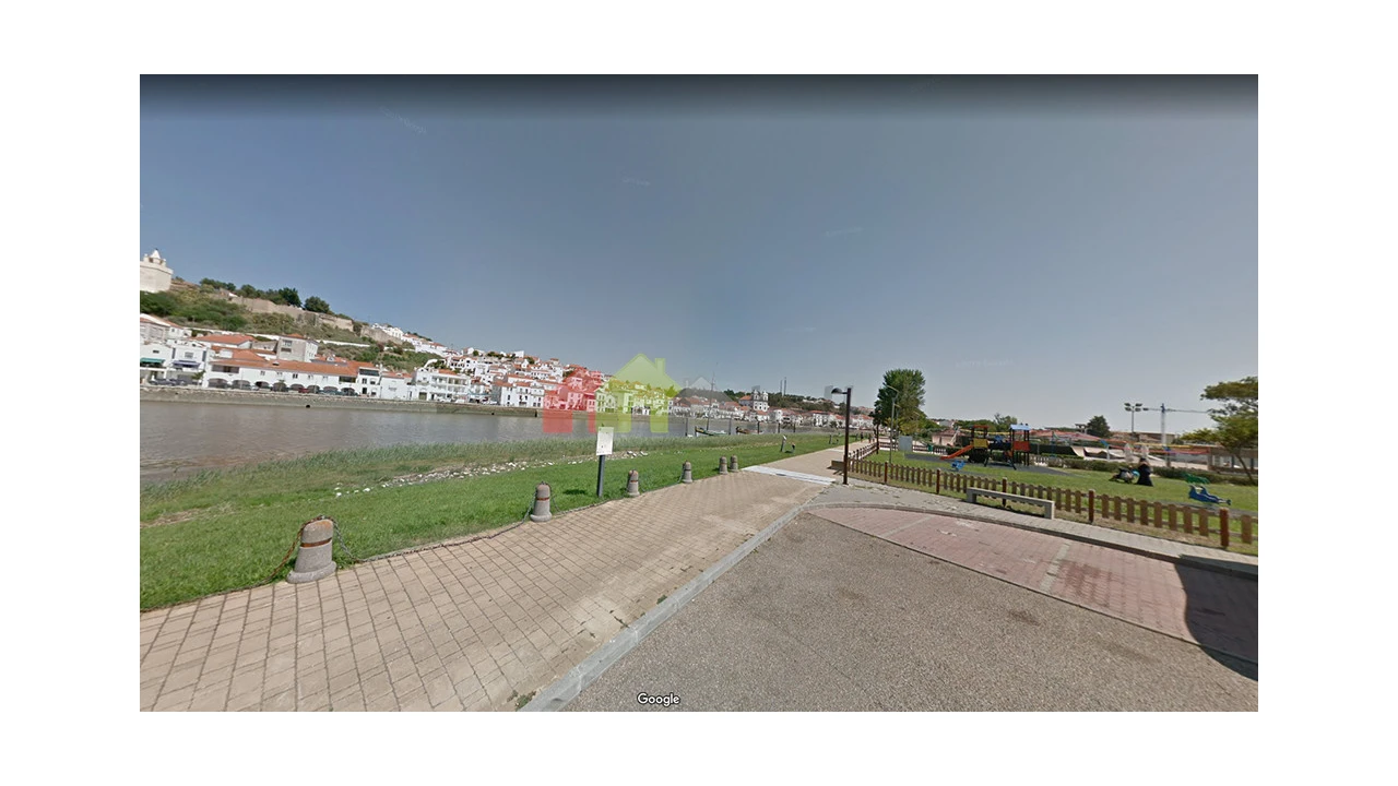 Terreno para Venda em Santa Maria do Castelo e Santiago e Santa Susana Foto 7