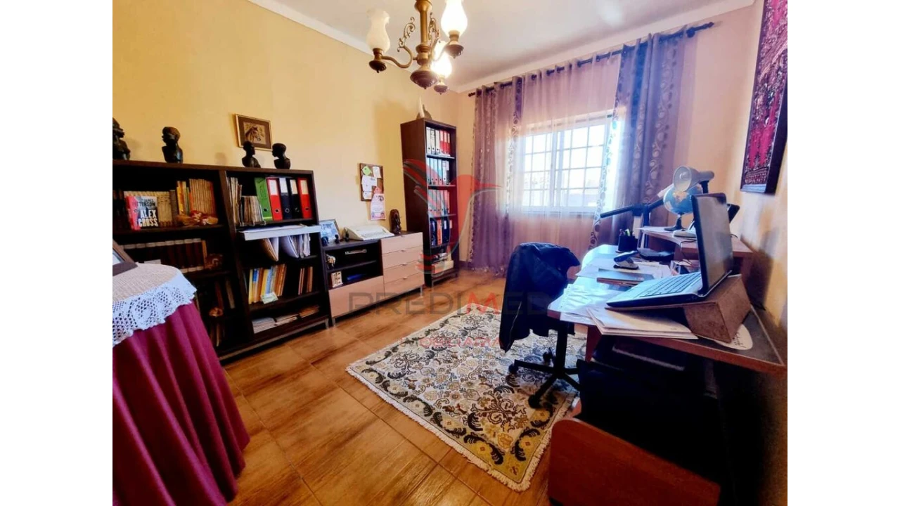 Moradia T5 para Venda em Vendas Novas Foto 18