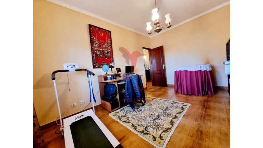 Moradia T5 para Venda em Vendas Novas Foto 19