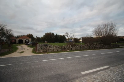 Terreno para Venda em Romãs, Decermilo e Vila Longa