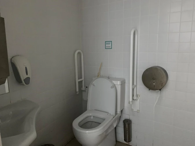 Loja para Venda em Carregado e Cadafais Foto 26