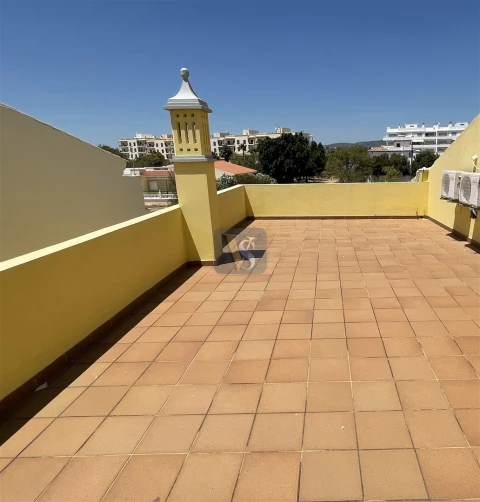 Moradia T3 para Venda em Quelfes