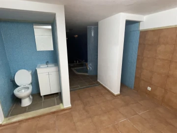 Moradia T3 para Venda em Quelfes