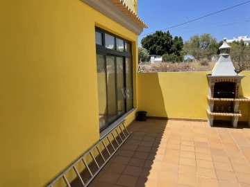 Moradia T3 para Venda em Quelfes