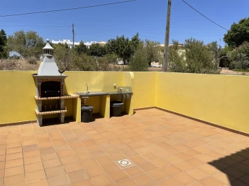 Moradia T3 para Venda em Quelfes