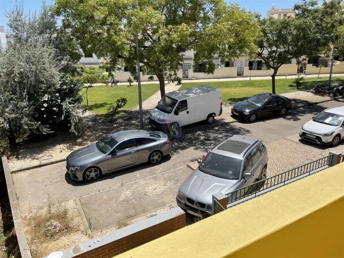 Moradia T3 para Venda em Quelfes Foto 47