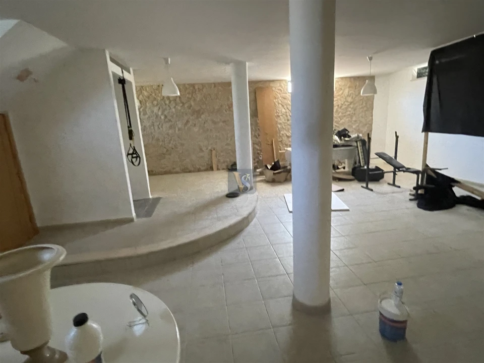 Moradia T3 para Venda em Quelfes Foto 35