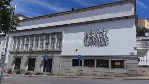Prédio para Venda em Sé e São Lourenço