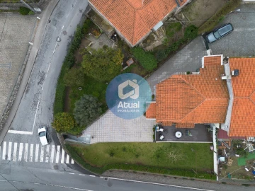 Moradia T2 para Venda em Azurem