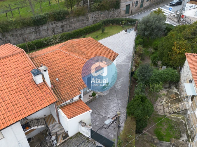Moradia T2 para Venda em Azurem Foto 38