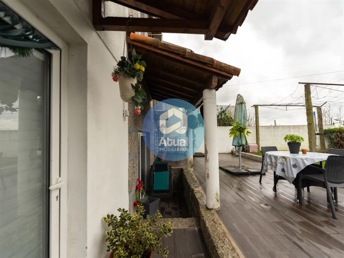 Moradia T2 para Venda em Azurem Foto 50