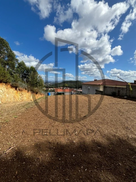 Terreno para Venda em Vila Nova de Famalicão e Calendário