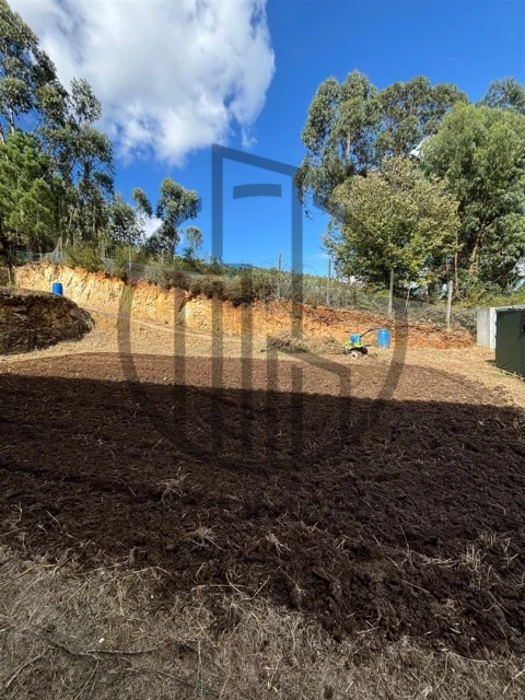 Terreno para Venda em Vila Nova de Famalicão e Calendário