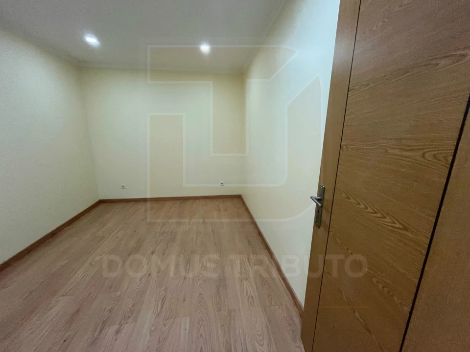 Moradia T2 para Venda em Campanhã Foto 15