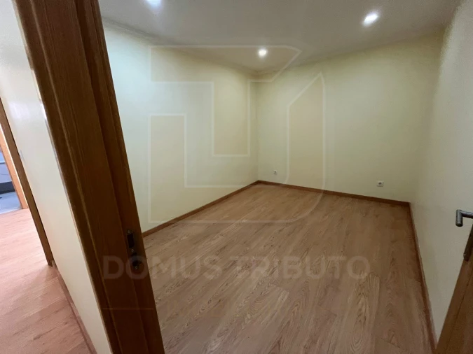 Moradia T2 para Venda em Campanhã Foto 10