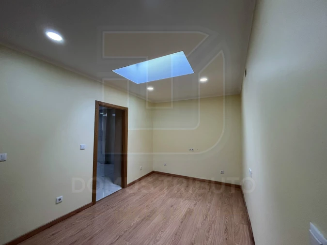 Moradia T2 para Venda em Campanhã Foto 12