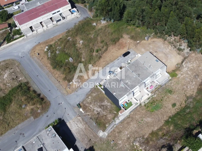 Terreno para Venda em Infias Foto 11