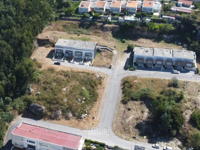 Terreno para Venda em Infias Foto 4