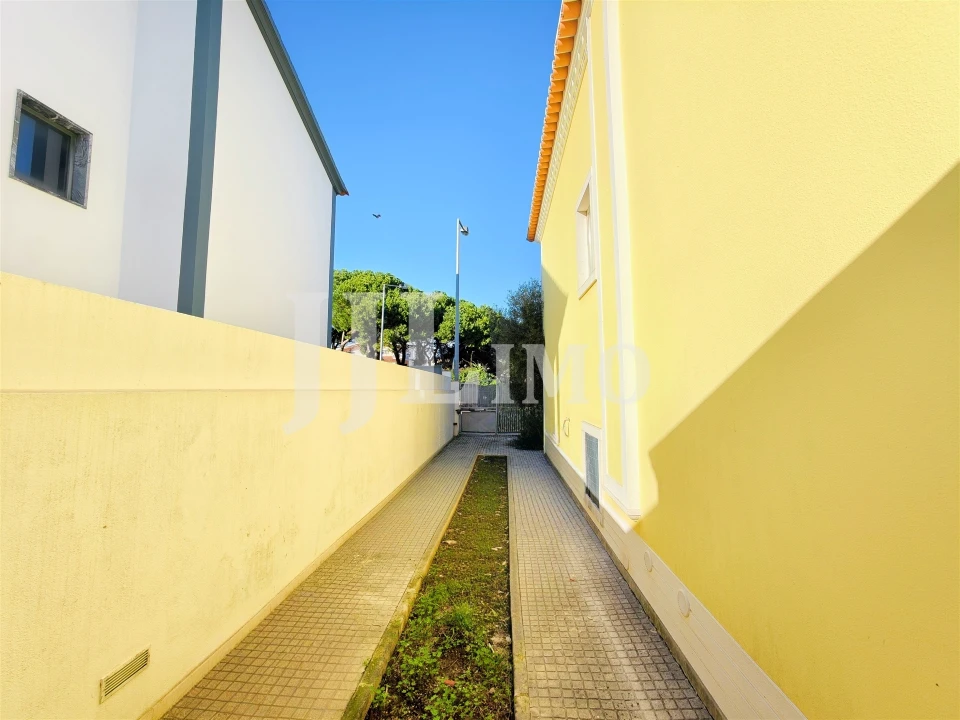Moradia T3 para Venda em Cascais e Estoril Foto 42