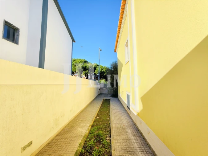 Moradia T3 para Venda em Cascais e Estoril Foto 42