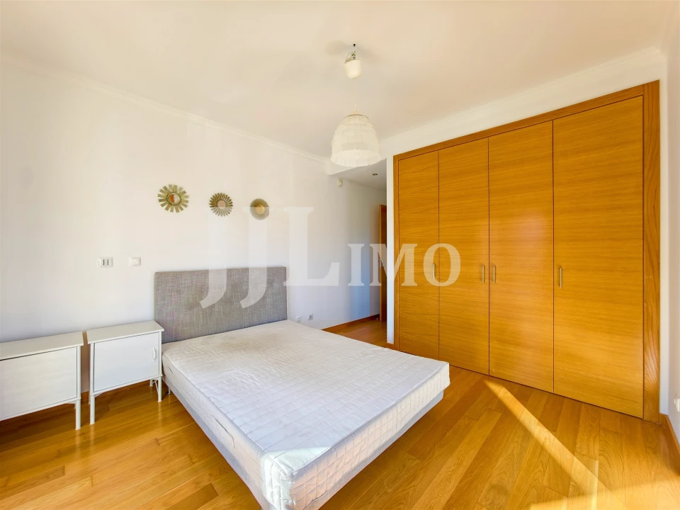 Moradia T3 para Venda em Cascais e Estoril Foto 26
