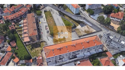 Terreno para Venda em Campanhã