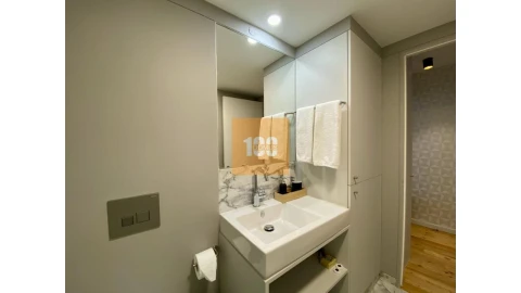 Apartamento para Venda em Cedofeita, Santo Ildefonso, Sé, Miragaia, São Nicolau e Vitória