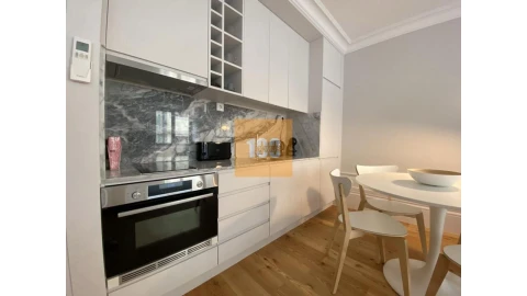 Apartamento para Venda em Cedofeita, Santo Ildefonso, Sé, Miragaia, São Nicolau e Vitória