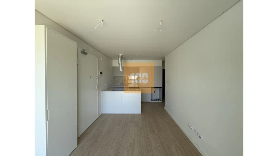 Apartamento T1 para Venda em Cedofeita, Santo Ildefonso, Sé, Miragaia, São Nicolau e Vitória Foto 6