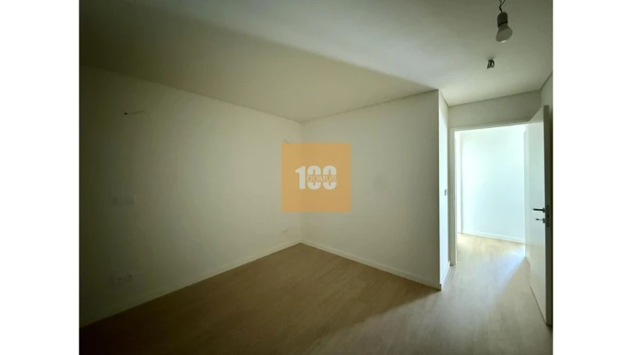 Apartamento T1 para Venda em Cedofeita, Santo Ildefonso, Sé, Miragaia, São Nicolau e Vitória Foto 15