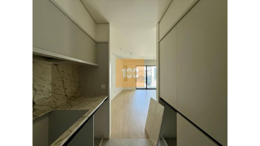 Apartamento T1 para Venda em Cedofeita, Santo Ildefonso, Sé, Miragaia, São Nicolau e Vitória Foto 12