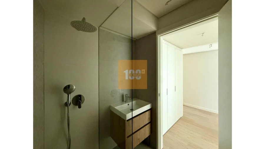 Apartamento T1 para Venda em Cedofeita, Santo Ildefonso, Sé, Miragaia, São Nicolau e Vitória Foto 17
