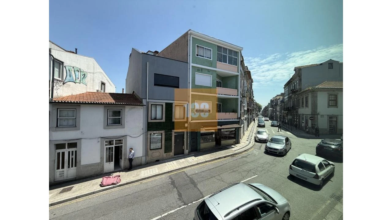 Apartamento T1 para Venda em Cedofeita, Santo Ildefonso, Sé, Miragaia, São Nicolau e Vitória Foto 22
