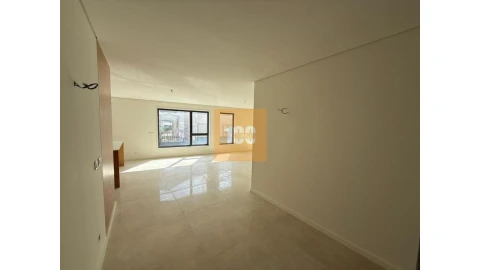 Apartamento T3 para Venda em Cedofeita, Santo Ildefonso, Sé, Miragaia, São Nicolau e Vitória
