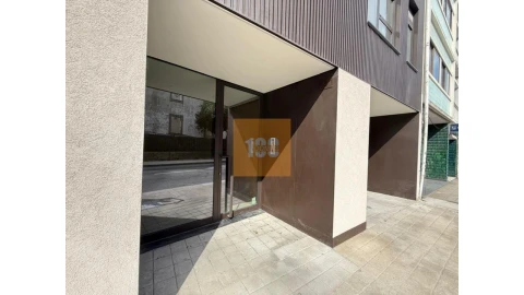 Apartamento T3 para Venda em Cedofeita, Santo Ildefonso, Sé, Miragaia, São Nicolau e Vitória