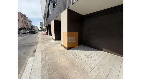 Apartamento T3 para Venda em Cedofeita, Santo Ildefonso, Sé, Miragaia, São Nicolau e Vitória