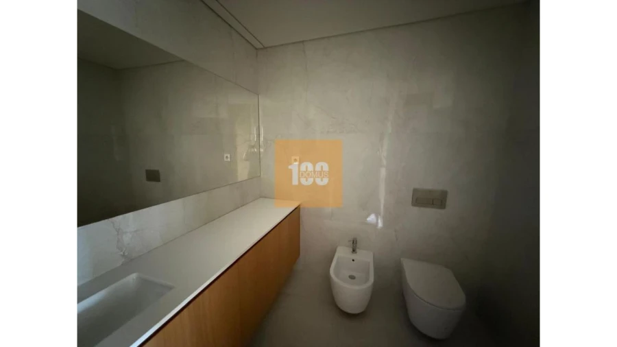 Apartamento T3 para Venda em Cedofeita, Santo Ildefonso, Sé, Miragaia, São Nicolau e Vitória Foto 19