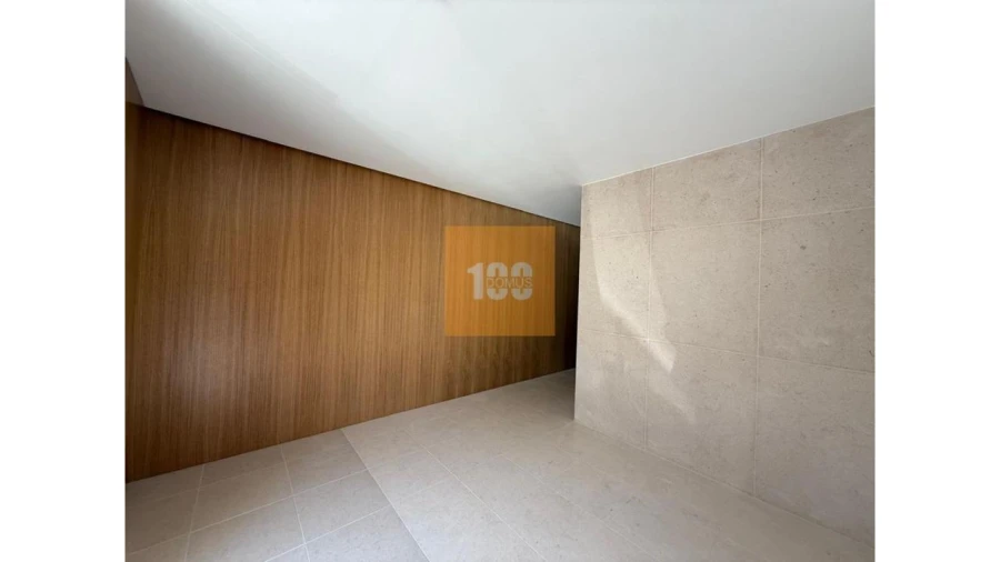 Apartamento T3 para Venda em Cedofeita, Santo Ildefonso, Sé, Miragaia, São Nicolau e Vitória Foto 25