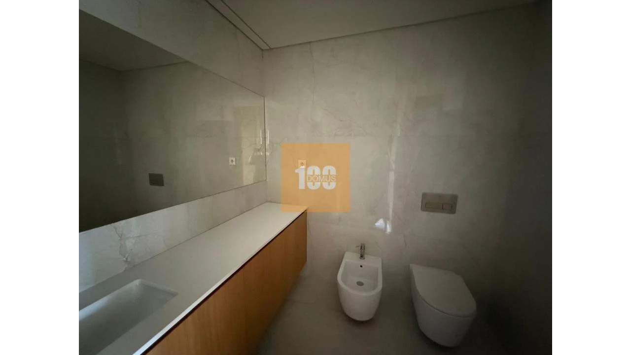 Apartamento T3 para Venda em Cedofeita, Santo Ildefonso, Sé, Miragaia, São Nicolau e Vitória Foto 19