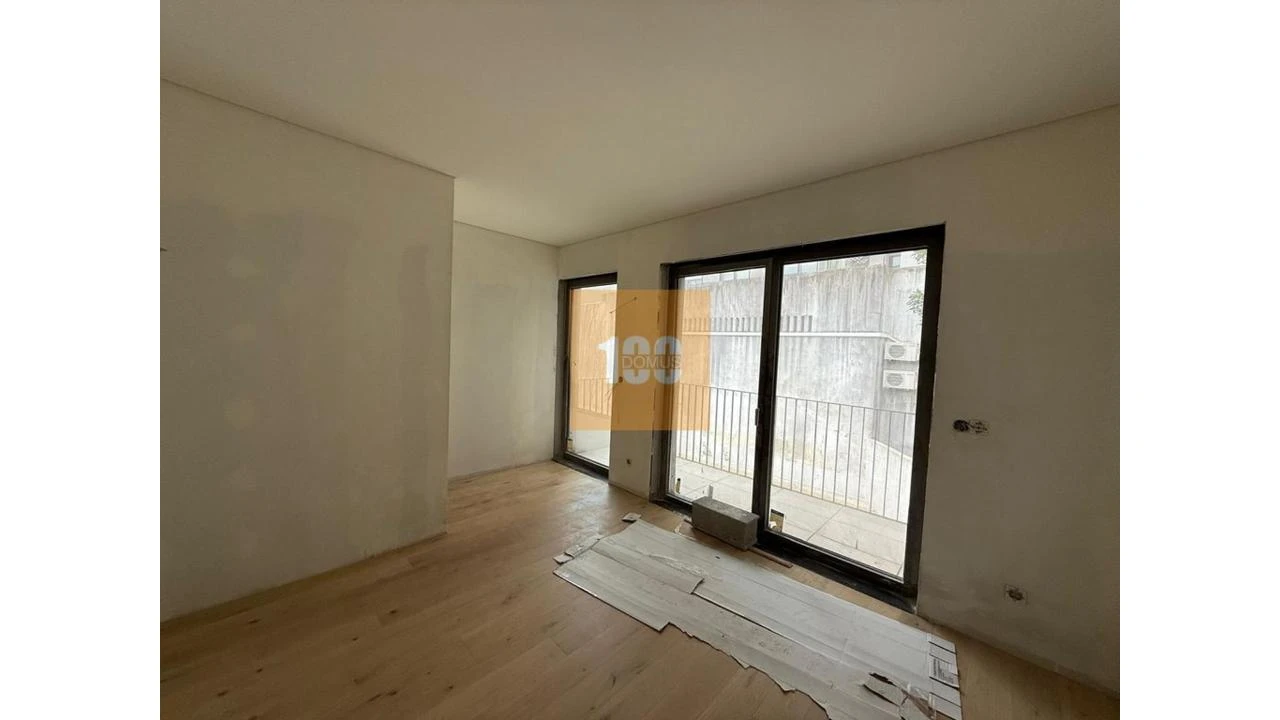 Moradia T2 para Venda em Cedofeita, Santo Ildefonso, Sé, Miragaia, São Nicolau e Vitória Foto 8