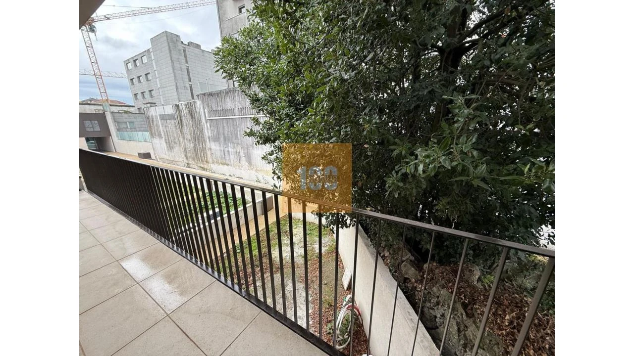 Moradia T2 para Venda em Cedofeita, Santo Ildefonso, Sé, Miragaia, São Nicolau e Vitória Foto 4