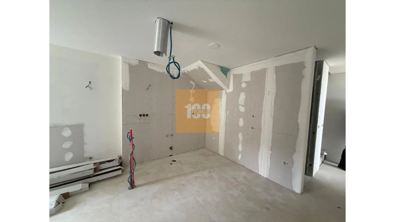 Moradia T2 para Venda em Cedofeita, Santo Ildefonso, Sé, Miragaia, São Nicolau e Vitória Foto 16