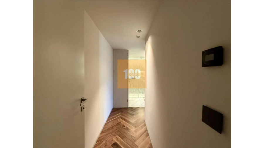 Apartamento T4 para Venda em Lordelo do Ouro e Massarelos Foto 34