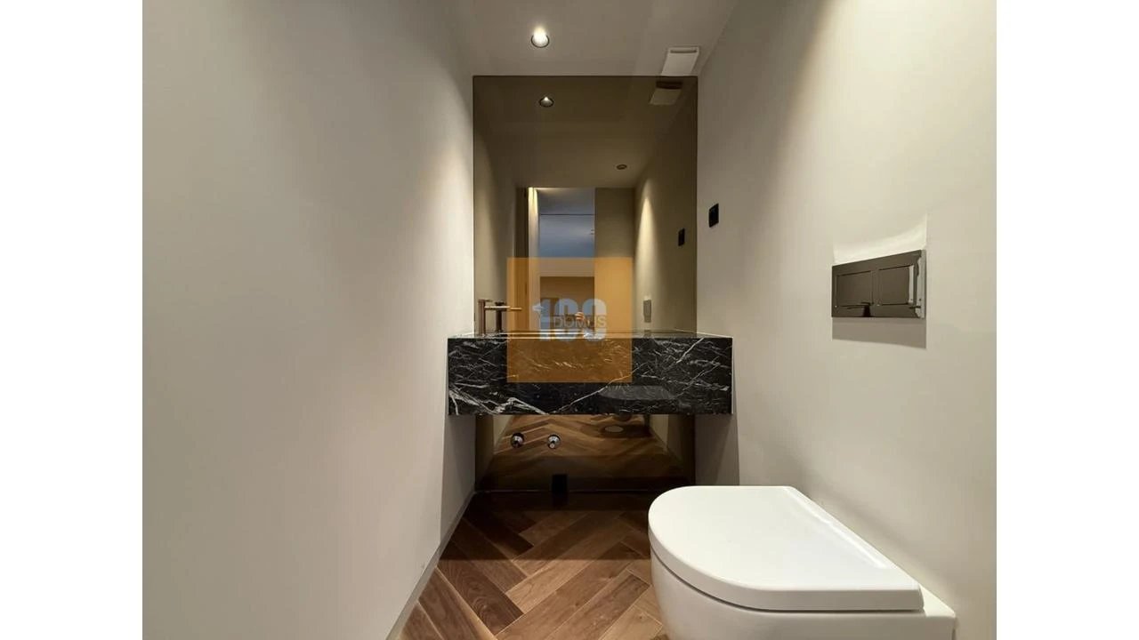 Apartamento T4 para Venda em Lordelo do Ouro e Massarelos Foto 7