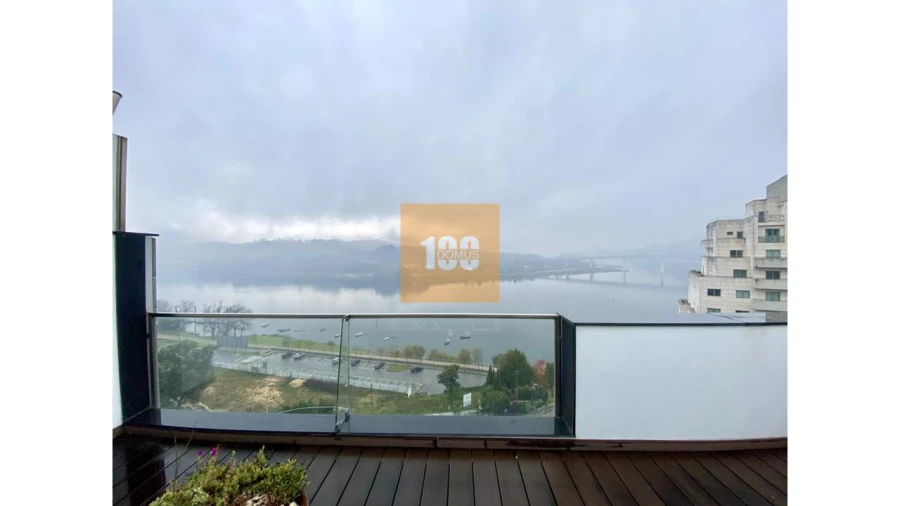 Moradia T5 para Venda em Gondomar (São Cosme), Valbom e Jovim Foto 7