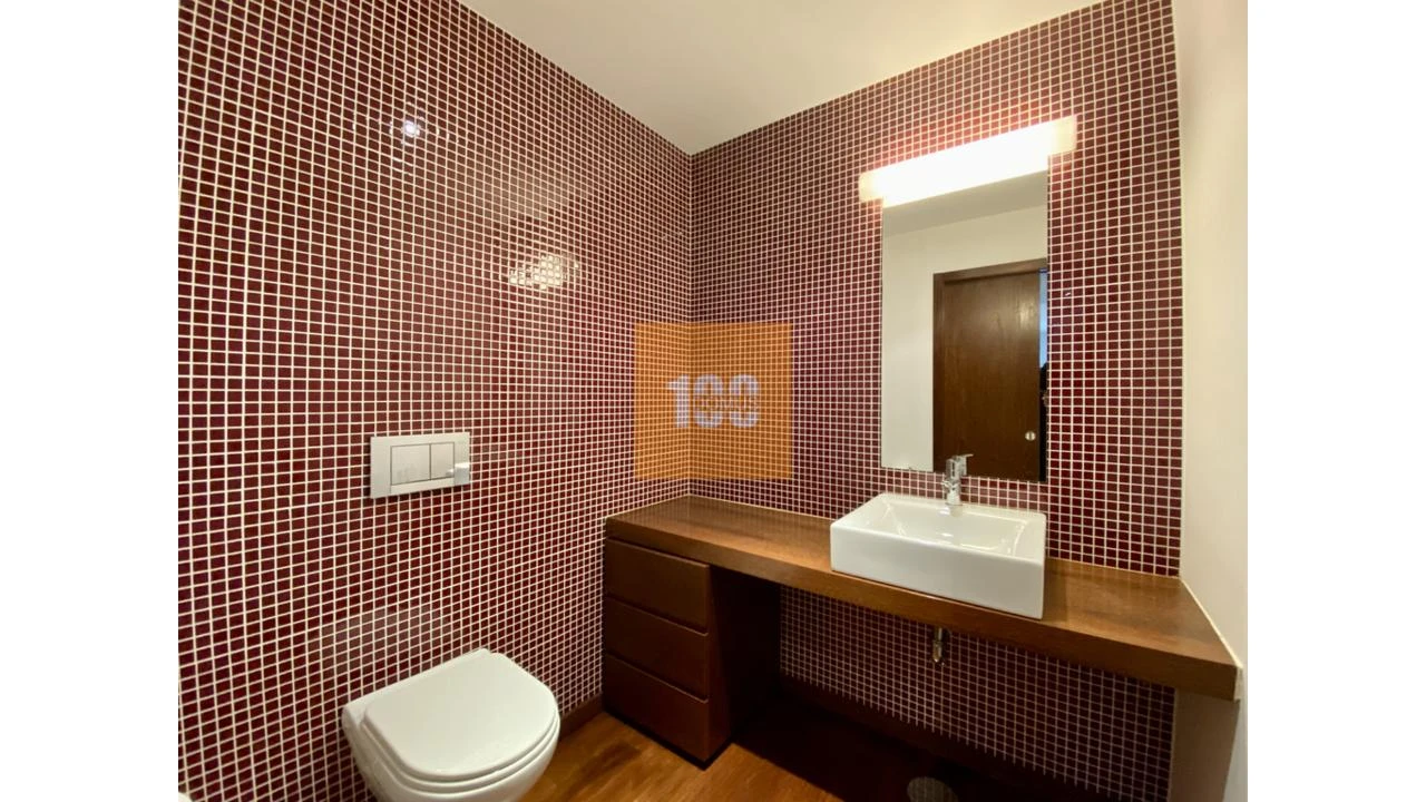 Moradia T5 para Venda em Gondomar (São Cosme), Valbom e Jovim Foto 22