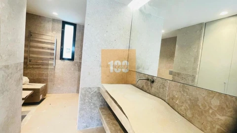 Moradia T2 para Venda em Santa Marinha e São Pedro da Afurada