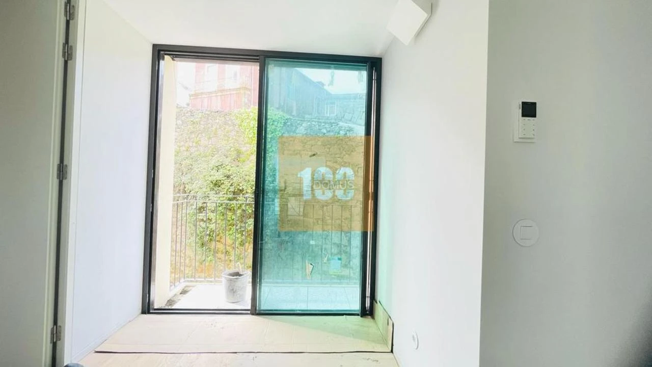 Moradia T4 para Venda em Santa Marinha e São Pedro da Afurada Foto 19