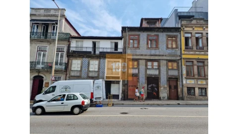 Prédio para Venda em Cedofeita, Santo Ildefonso, Sé, Miragaia, São Nicolau e Vitória