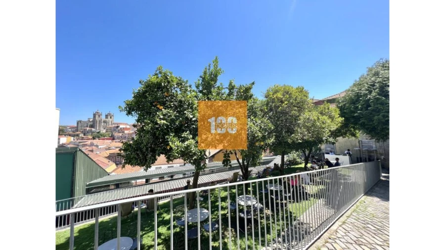 Prédio para Venda em Cedofeita, Santo Ildefonso, Sé, Miragaia, São Nicolau e Vitória Foto 16